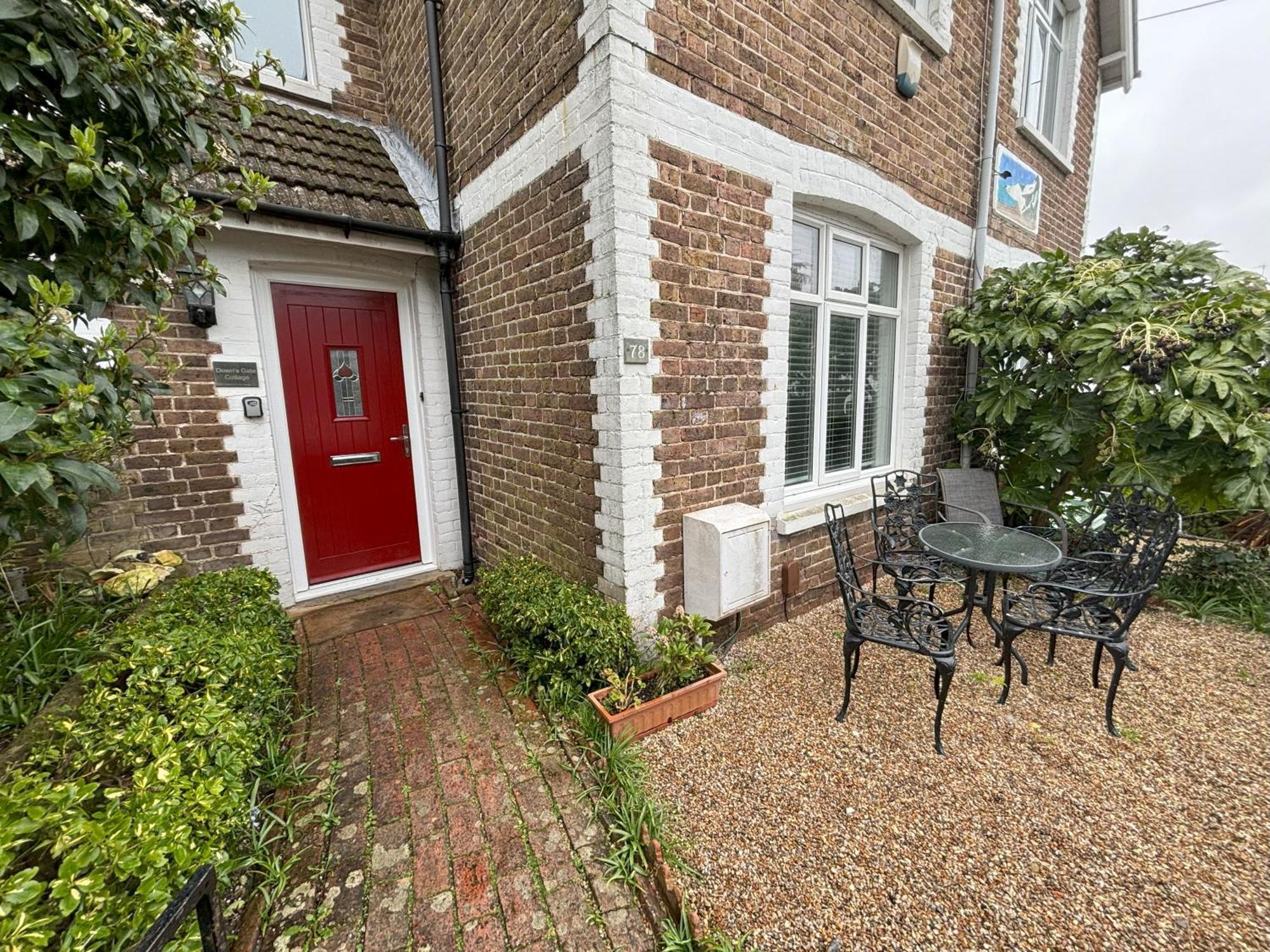Downs Gate Cottage Eastbourne Exterior photo